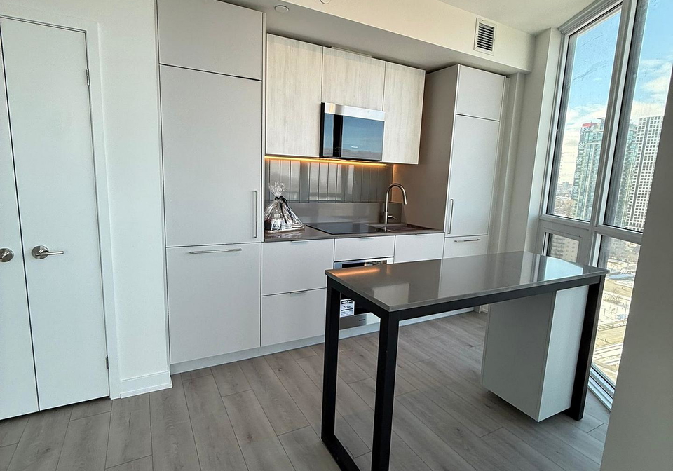 1-fairview-road-e-mississauga-ontario-w12906786