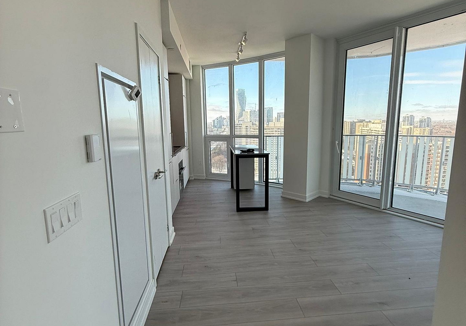1-fairview-road-e-mississauga-ontario-w12906786