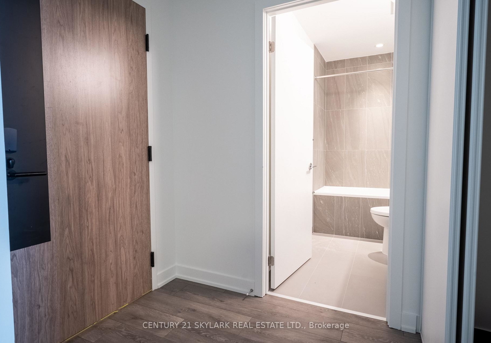 1007-the-queensway-street-etobicoke-ontario-w12907002