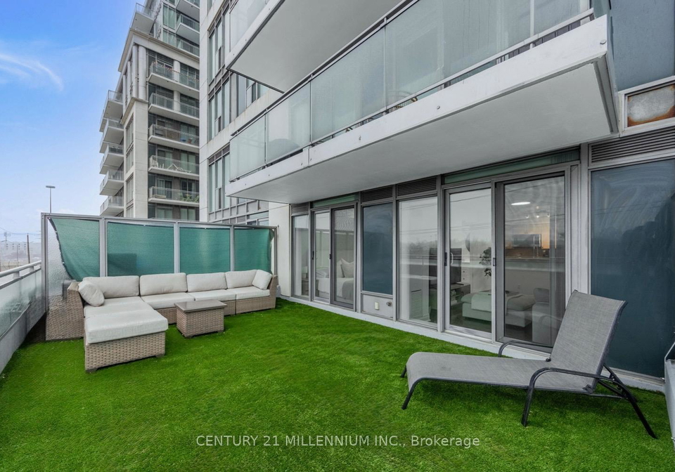 2121-lake-shore-boulevard-w-etobicoke-ontario-w12907104