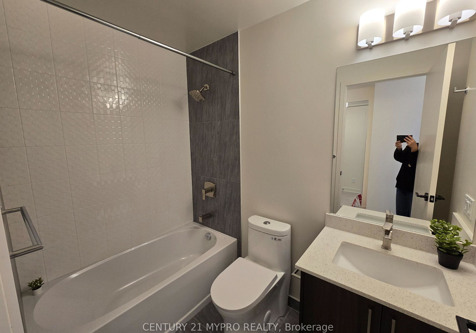 8020-derry-road-milton-ontario-w12907352
