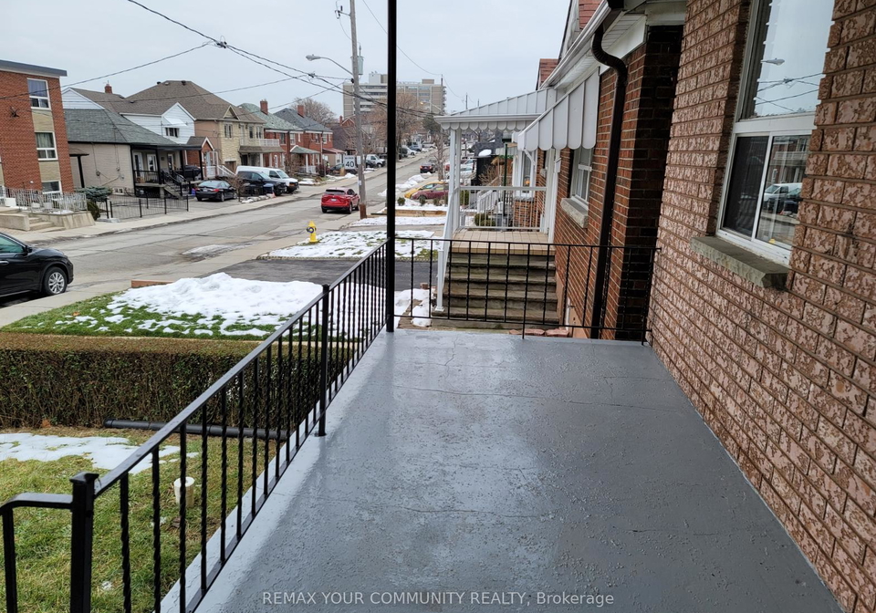 128-dynevor-road-toronto-ontario-w12907388