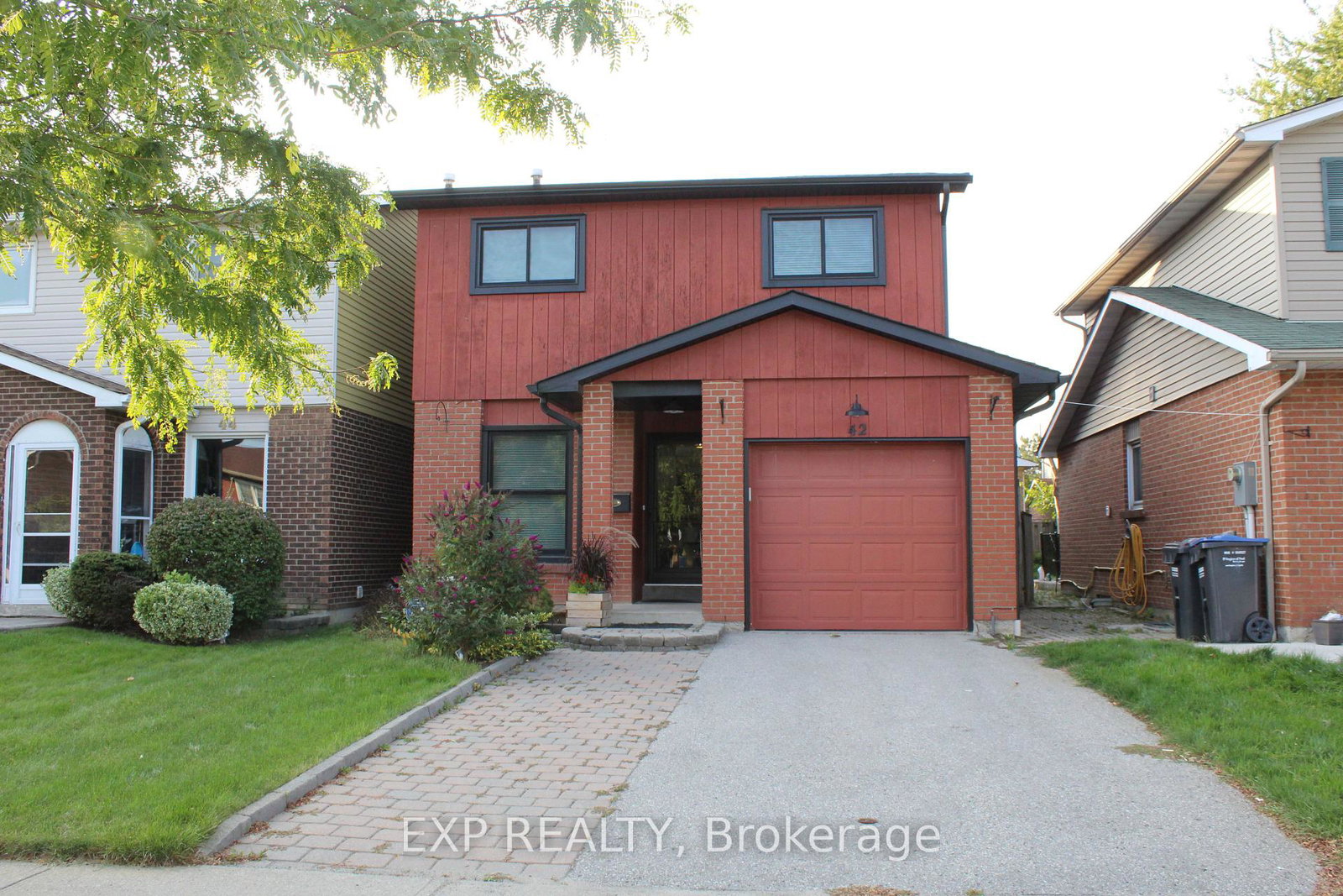 42-lindridge-avenue-brampton-ontario-w12907410