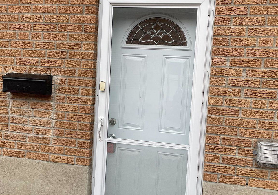 1566-northmount-avenue-mississauga-ontario-w12907450