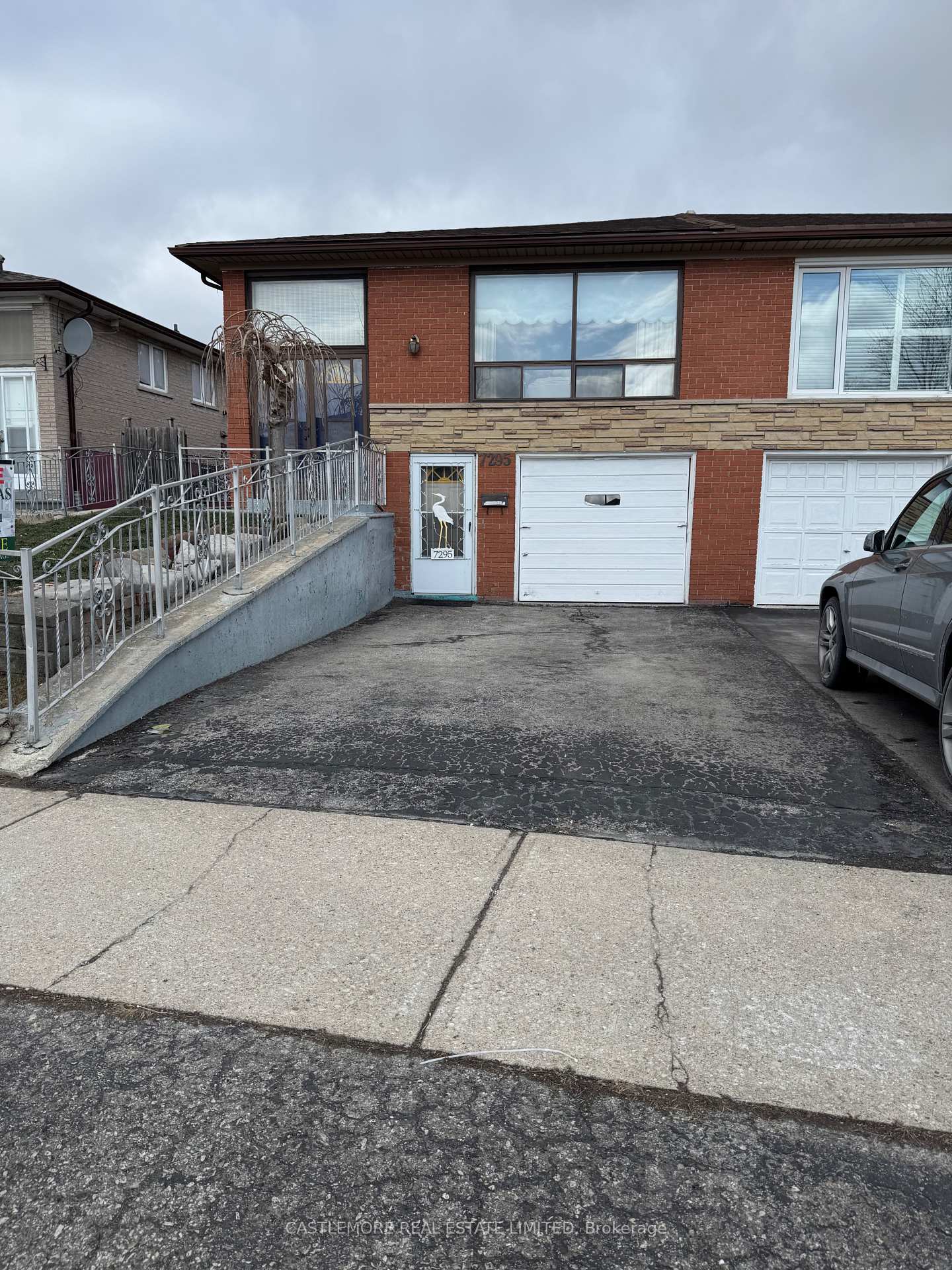 7295-shallford-road-mississauga-ontario-w12907848