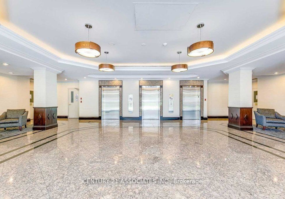 2155-burnhamthorpe-road-w-mississauga-ontario-w12908020