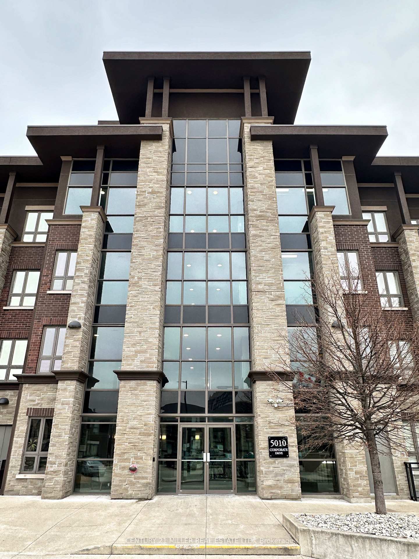 5010-corporate-drive-burlington-ontario-w12908088