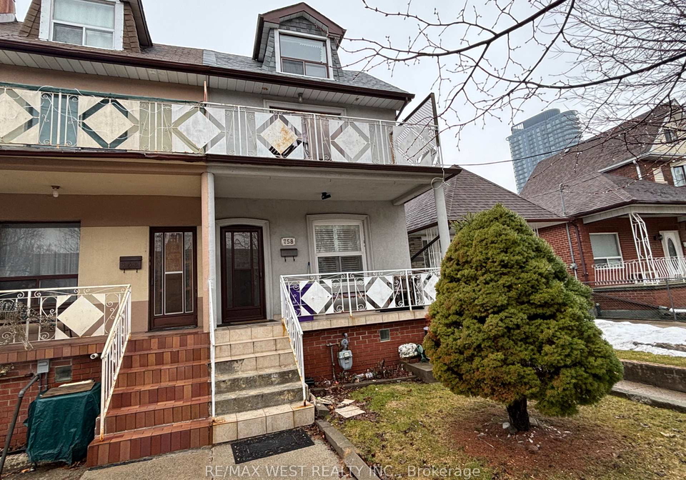758-gladstone-avenue-toronto-ontario-w12908142