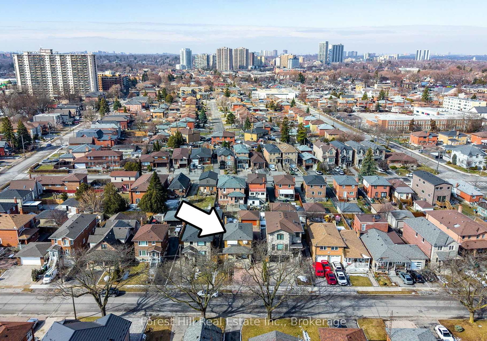 40-chiswick-avenue-north-york-ontario-w12908422