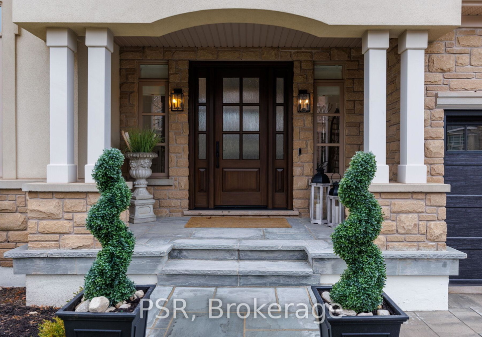 2040-bingley-crescent-oakville-ontario-w12908438