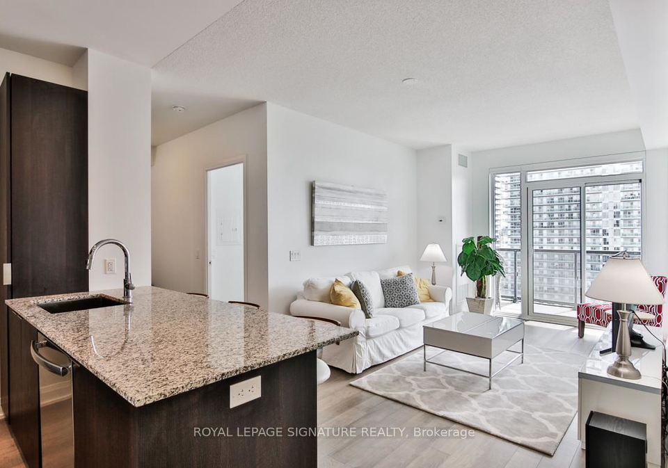 56-annie-craig-drive-etobicoke-ontario-w12908642