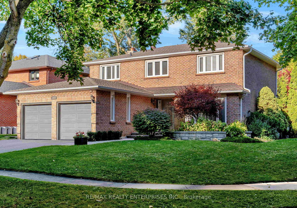 1053-red-pine-crescent-mississauga-ontario-w12908836