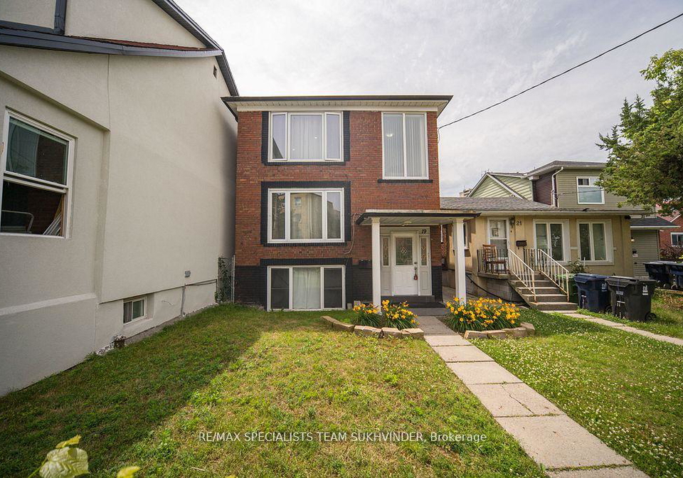 19-buttonwood-avenue-north-york-ontario-w12908858