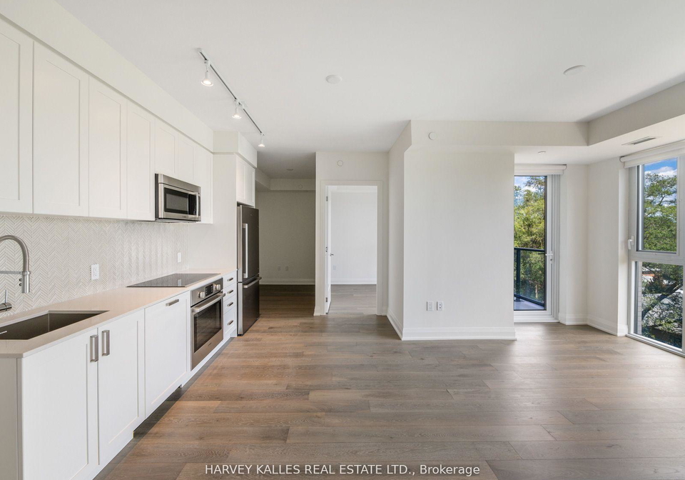 293-the-kingsway-etobicoke-ontario-w12908862