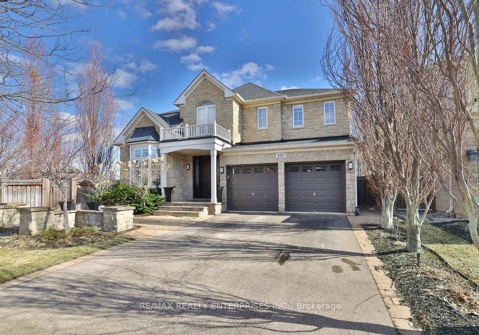 2121-wildfel-way-oakville-ontario-w12909312