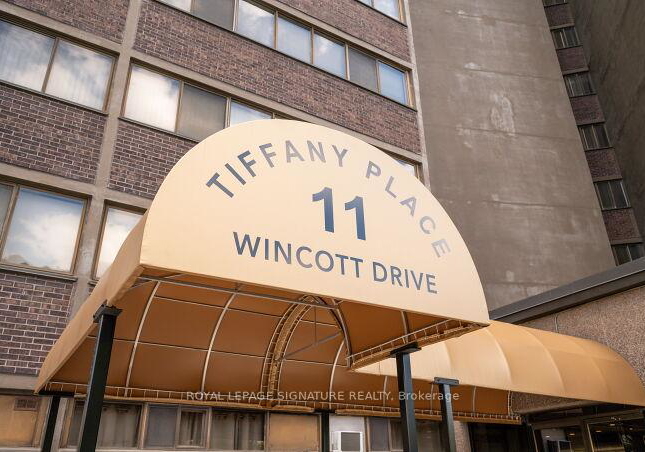 11-wincott-drive-etobicoke-ontario-w12909644