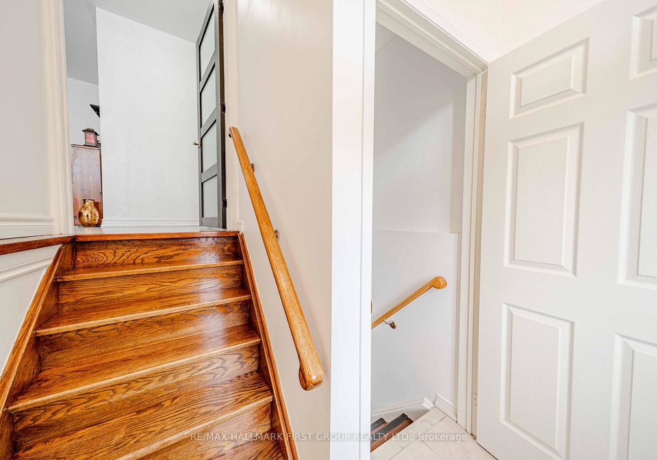 19-kidd-terrace-york-ontario-w12909660