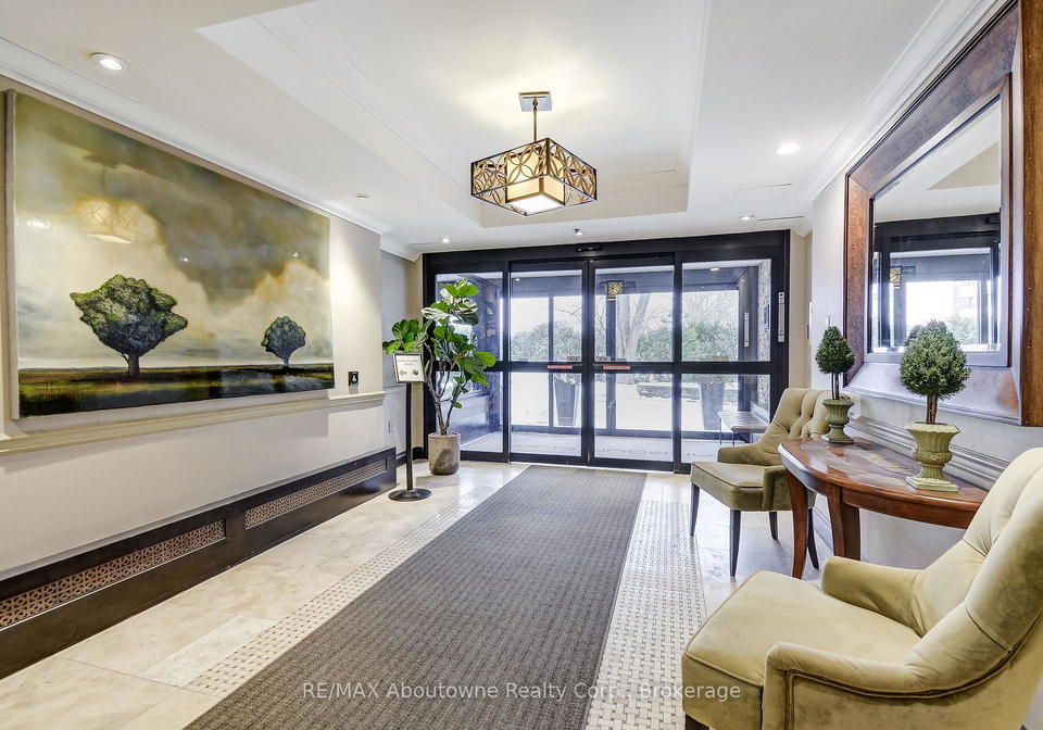 212-kerr-street-oakville-ontario-w12909680