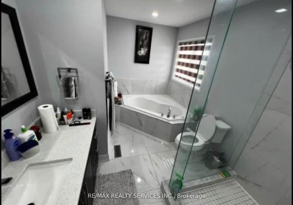 11-tufton-crescent-brampton-ontario-w12909816