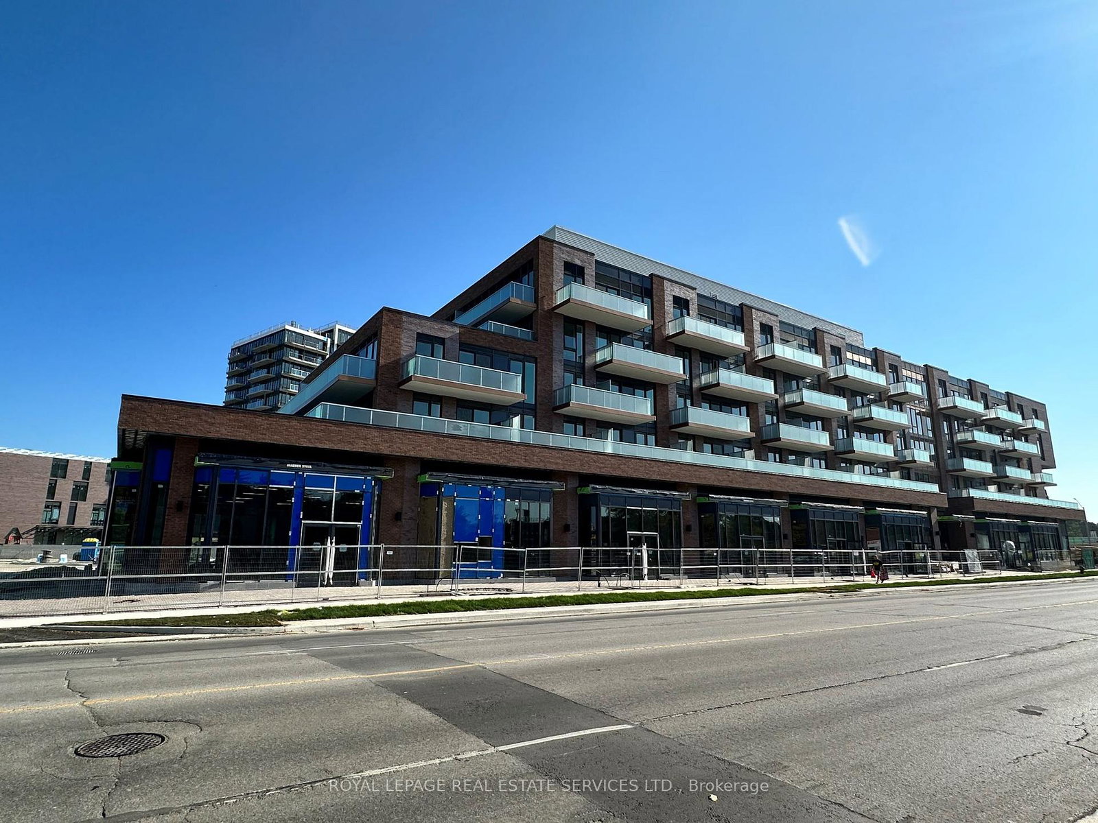 215-lakeshore-road-w-mississauga-ontario-w12910064