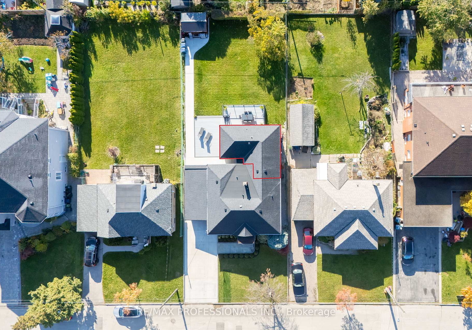 745-glengrove-avenue-w-north-york-ontario-w12910082