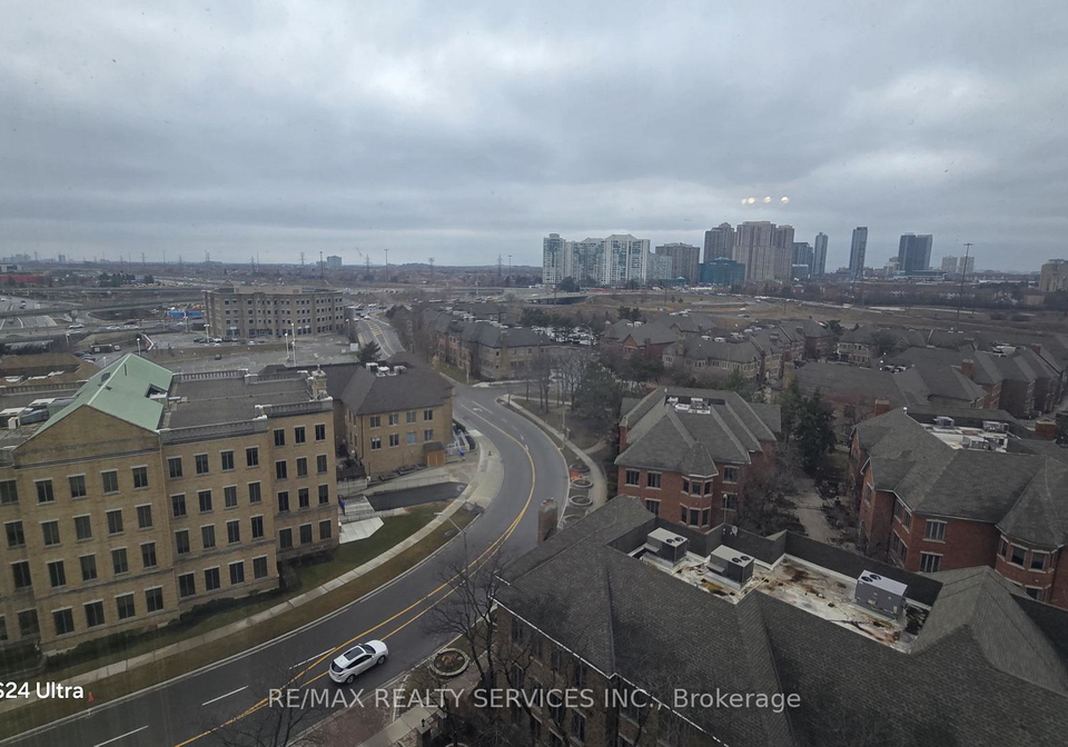 4235-sherwoodtowne-boulevard-mississauga-ontario-w12910134