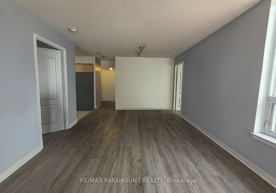 4080-living-arts-drive-mississauga-ontario-w12910362
