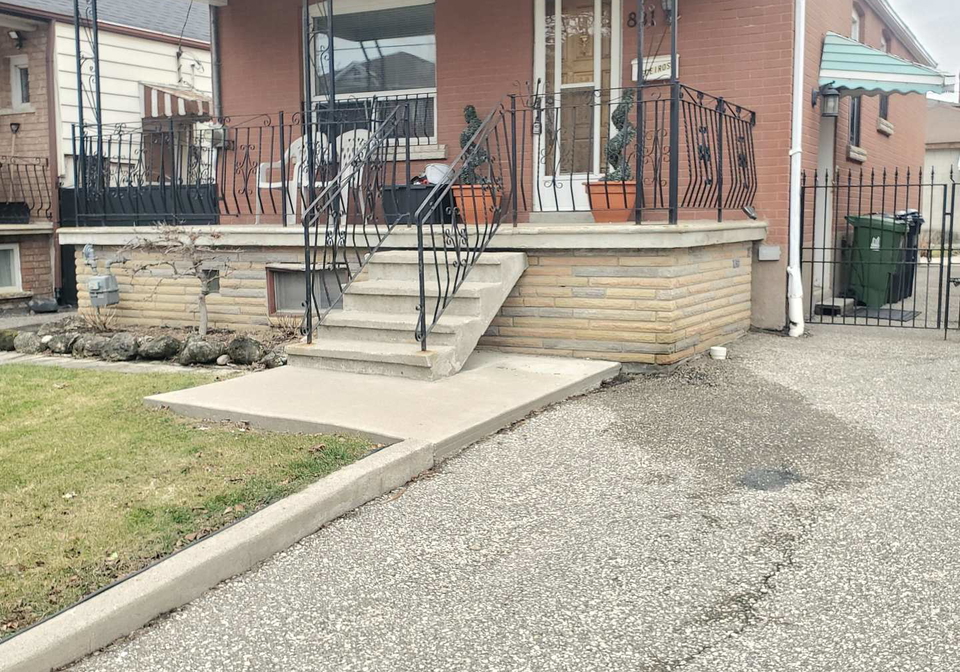881-stclarens-avenue-toronto-ontario-w12910552
