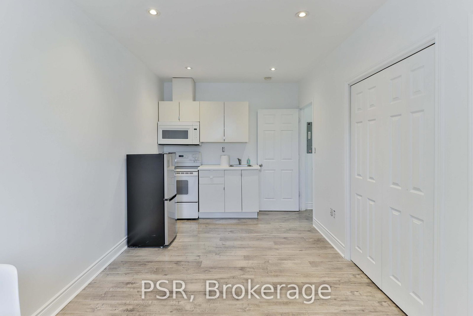 1364-st-clair-avenue-toronto-ontario-w12910680