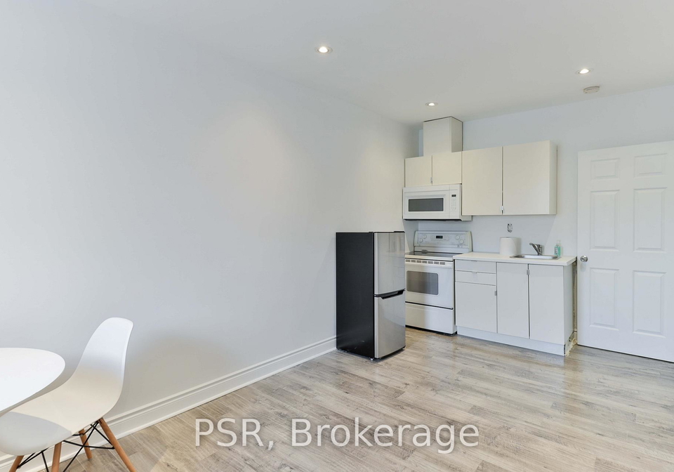 1364-st-clair-avenue-toronto-ontario-w12910680