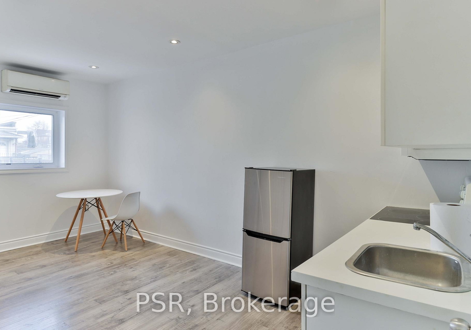 1364-st-clair-avenue-toronto-ontario-w12910680