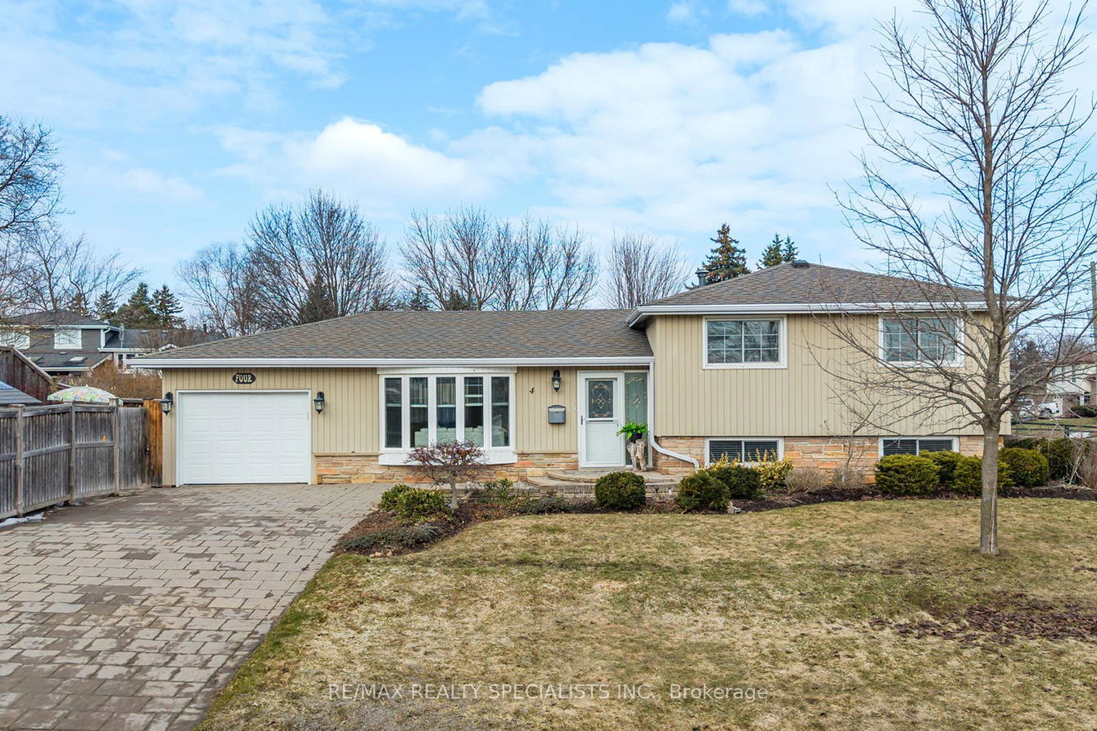 4-uplands-court-halton-hills-ontario-w12910768