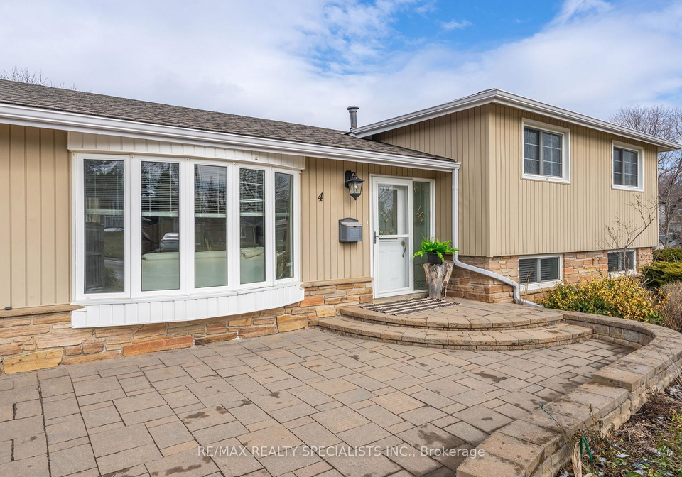 4-uplands-court-halton-hills-ontario-w12910768