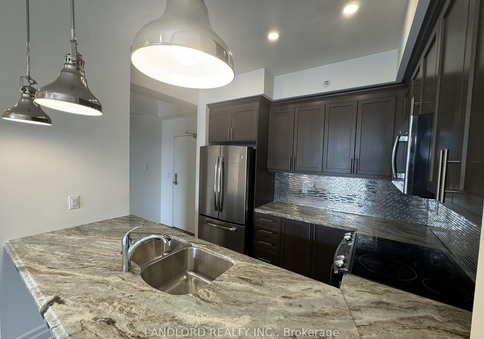 2300-upper-middle-road-w-oakville-ontario-w12910798