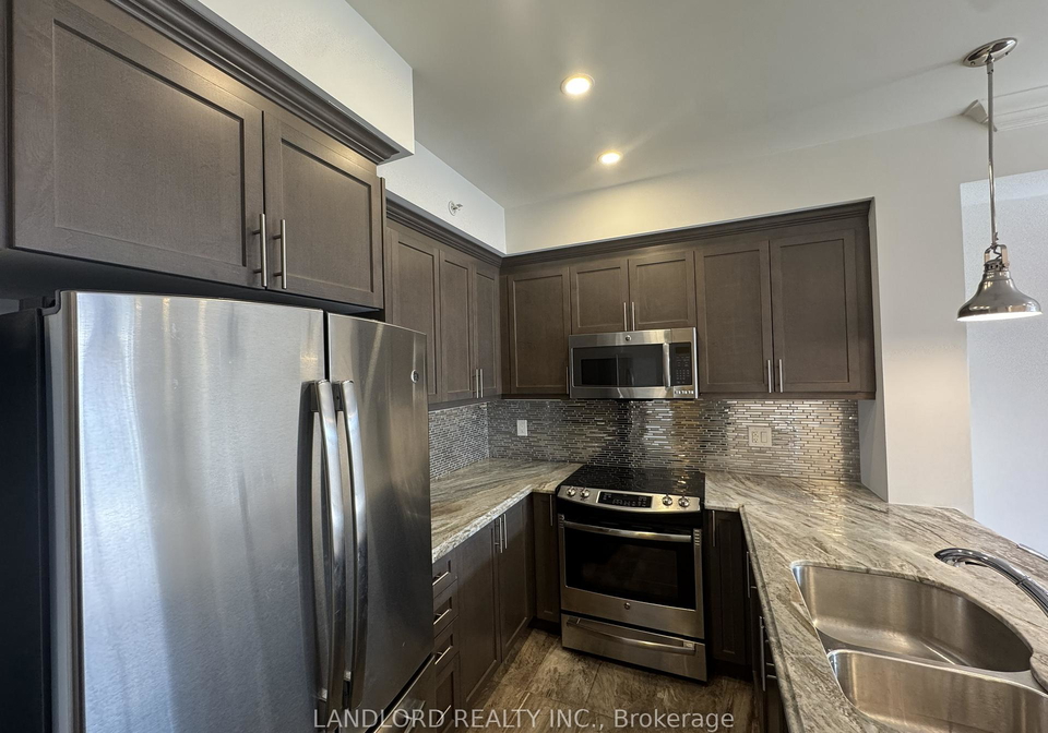 2300-upper-middle-road-w-oakville-ontario-w12910798