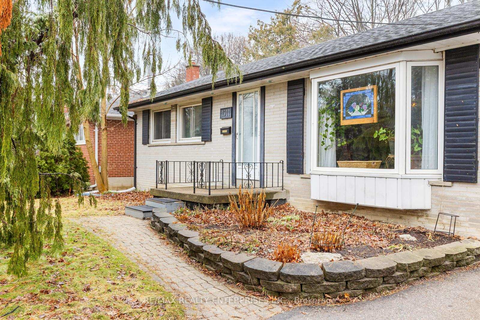 1911-hartland-drive-mississauga-ontario-w12910810