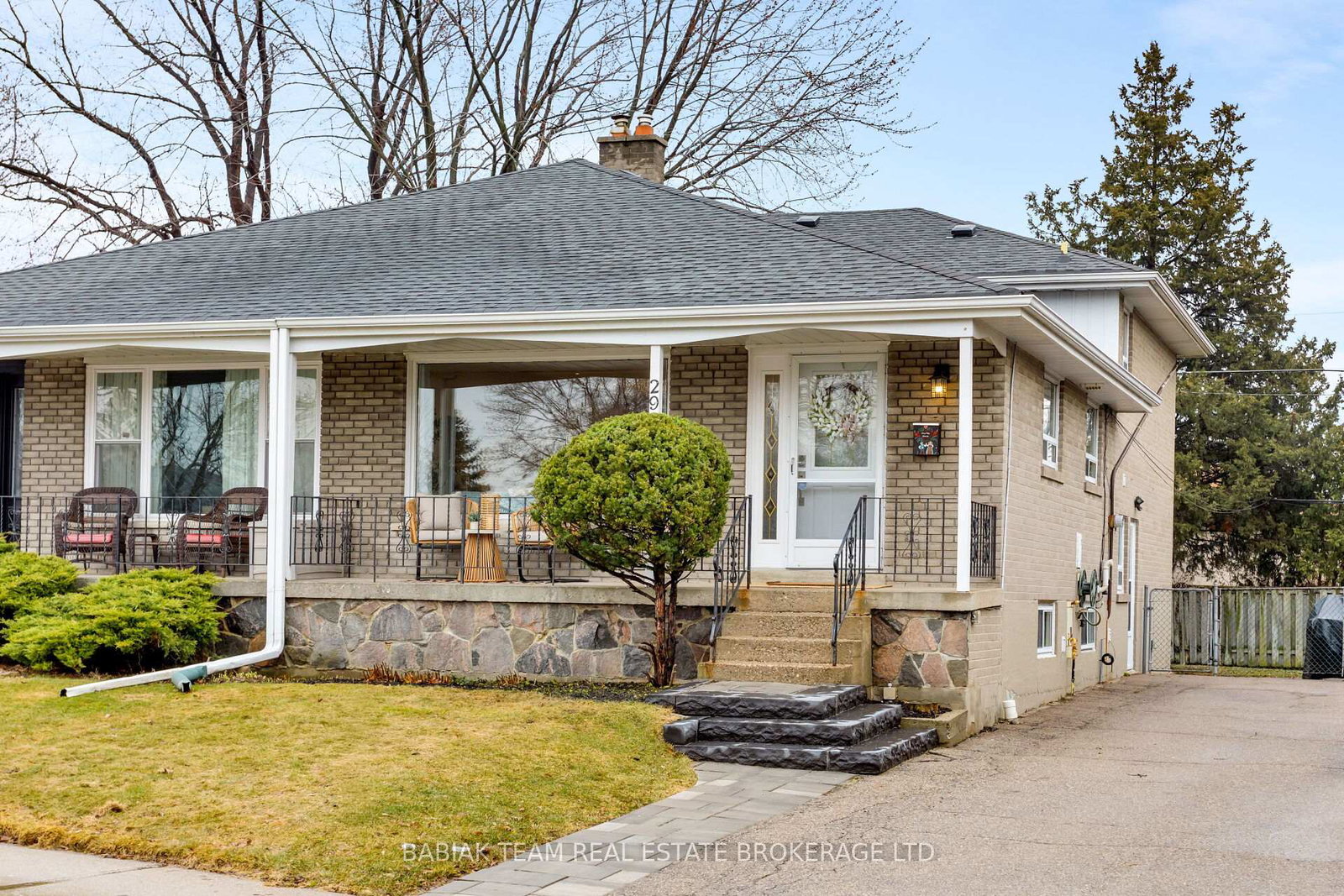 29-richland-crescent-etobicoke-ontario-w12910966
