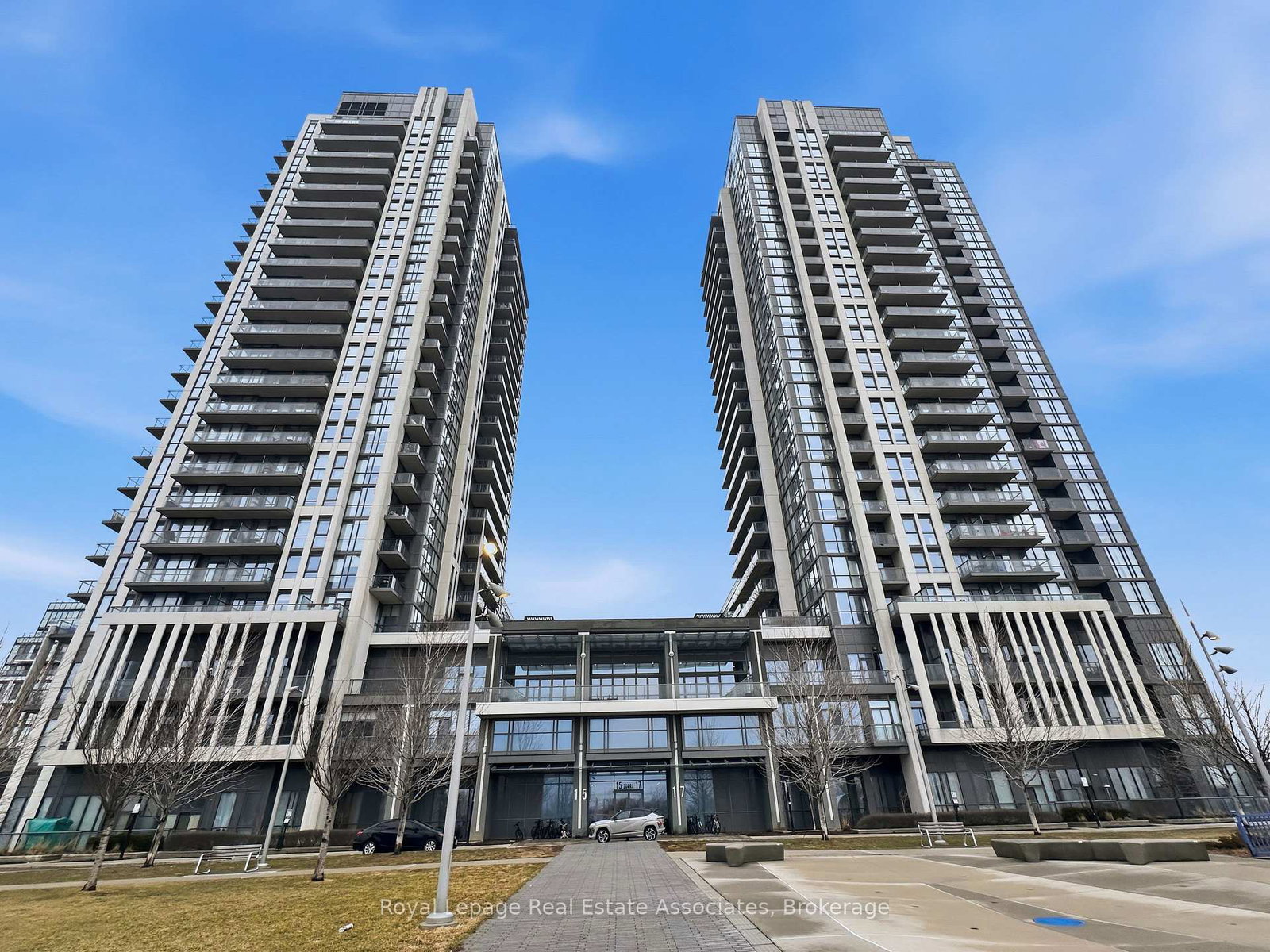 17-zorra-street-etobicoke-ontario-w12911146