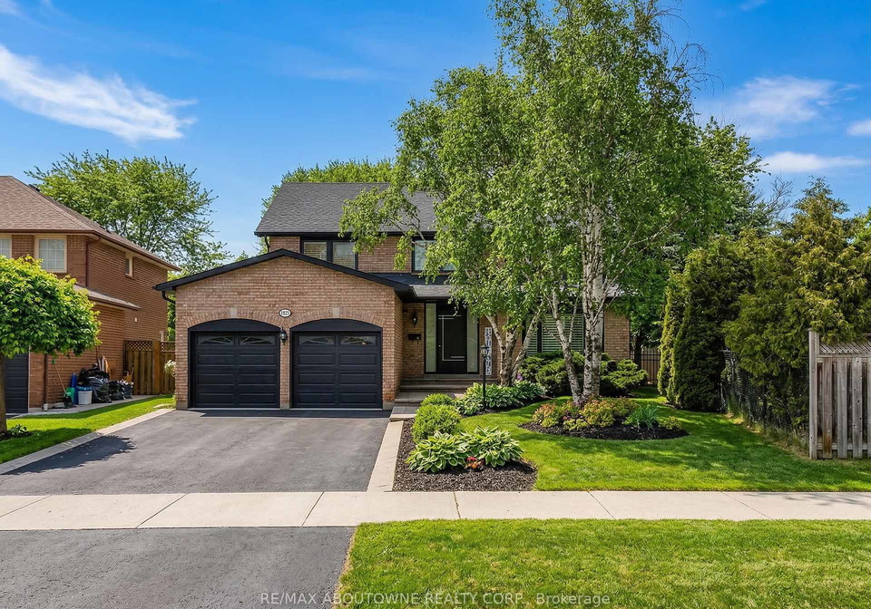1324-birchcliff-drive-oakville-ontario-w12911690