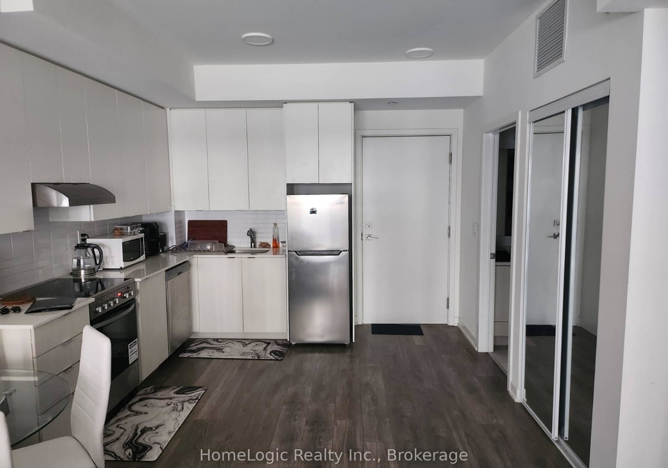 120-canon-jackson-drive-north-york-ontario-w12911882