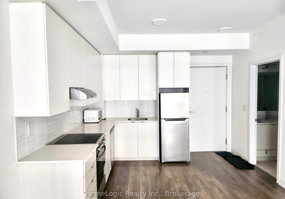 120-canon-jackson-drive-north-york-ontario-w12911882