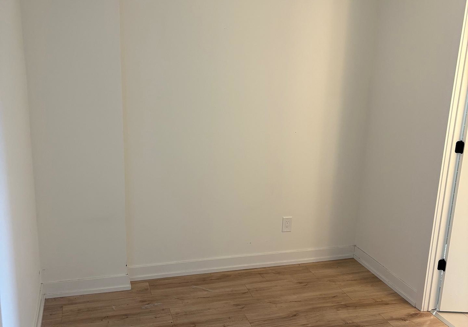 335-wheat-boom-drive-oakville-ontario-w12912072