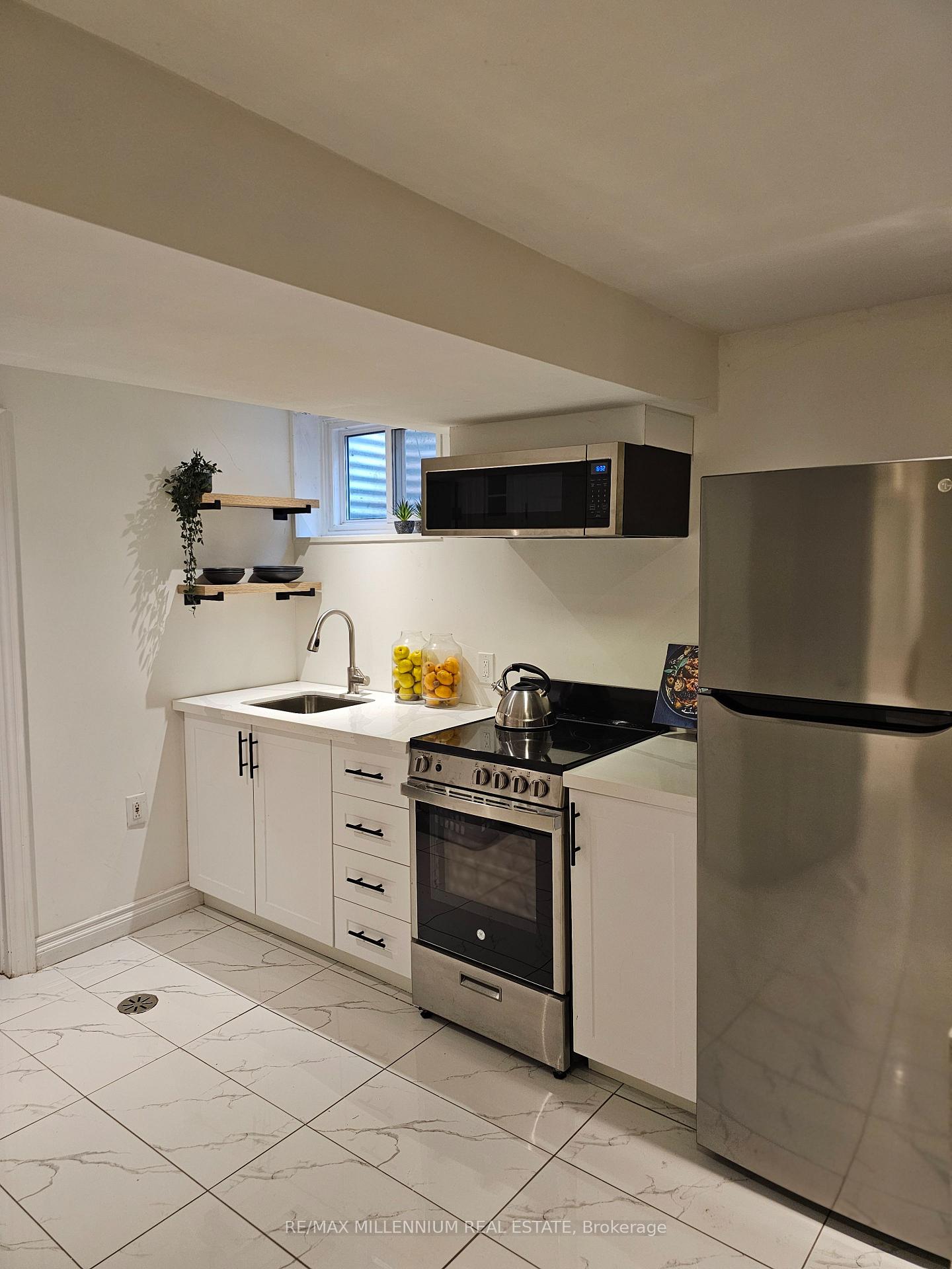 65-vange-crescent-etobicoke-ontario-w12912414