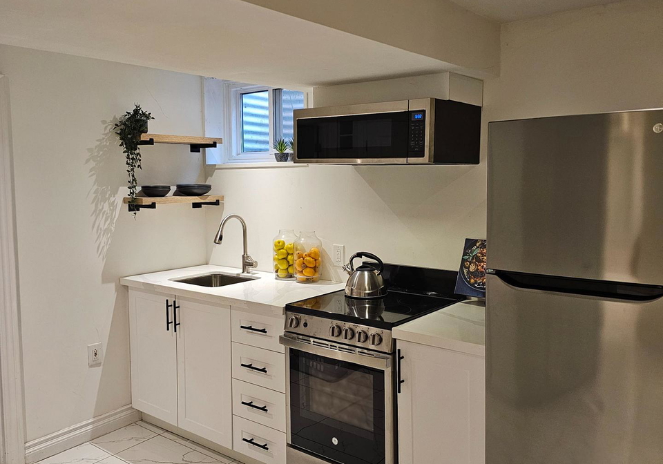 65-vange-crescent-etobicoke-ontario-w12912414