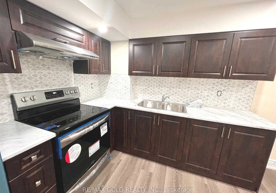 64-leadership-drive-brampton-ontario-w12912596