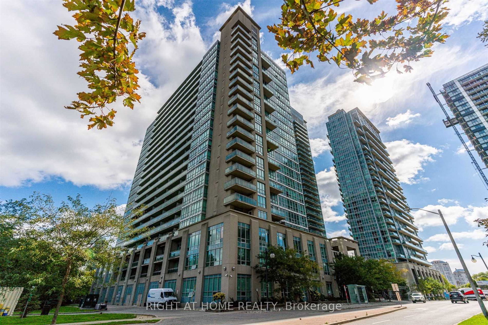 185-legion-road-n-etobicoke-ontario-w12912728