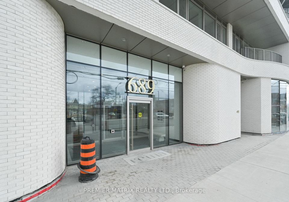 689-the-queensway-drive-etobicoke-ontario-w12912898