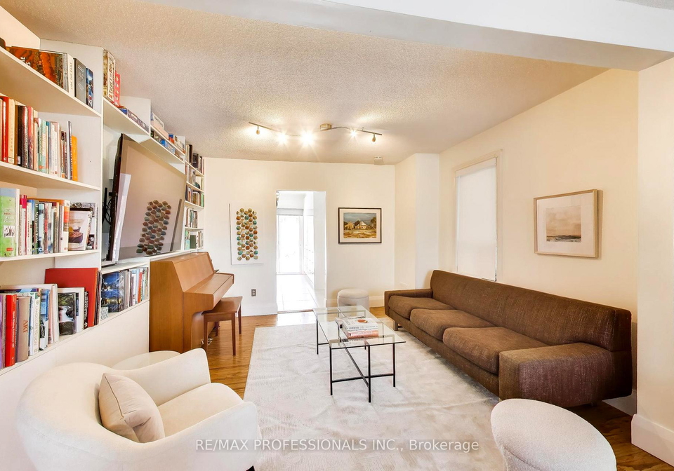 41-windermere-avenue-toronto-ontario-w12912910