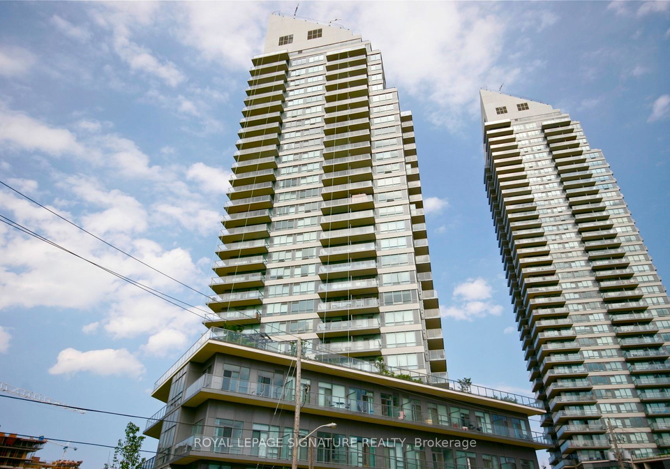 15-legion-road-s-etobicoke-ontario-w12912928
