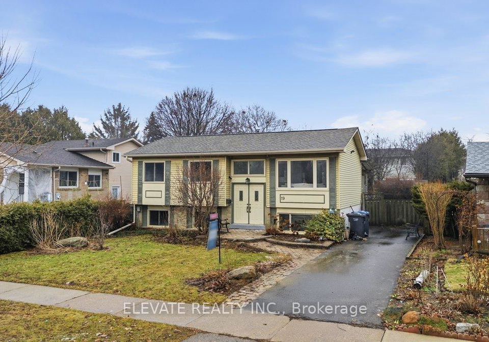 19-madoc-drive-brampton-ontario-w12913448